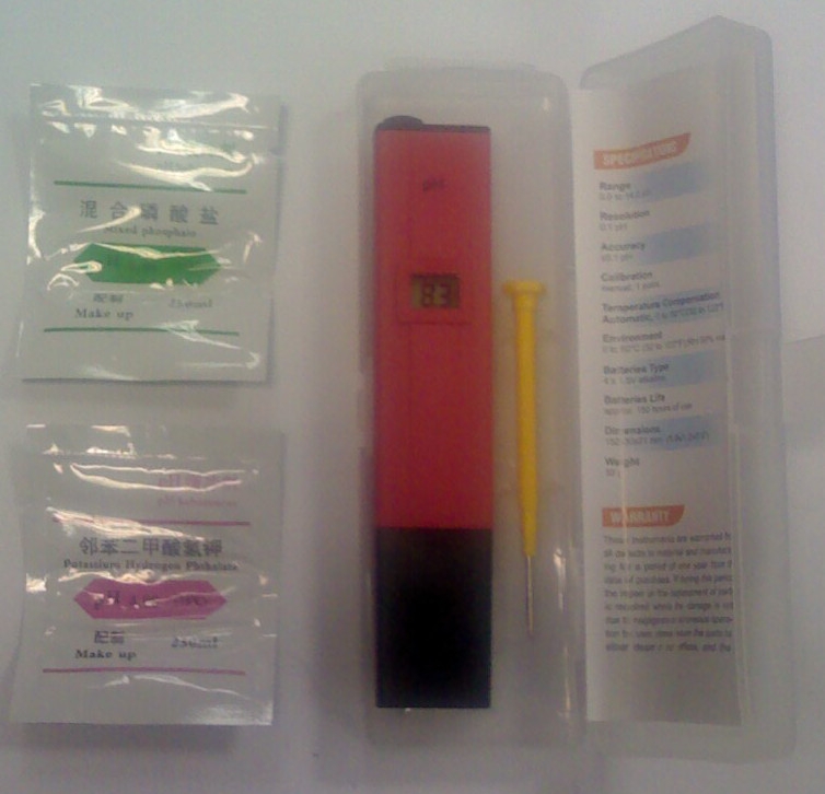 PH-meter (пе-ха метър) + 2 буферни разтвора PH-meter (пе-ха метър) + 2 буферни разтвора
